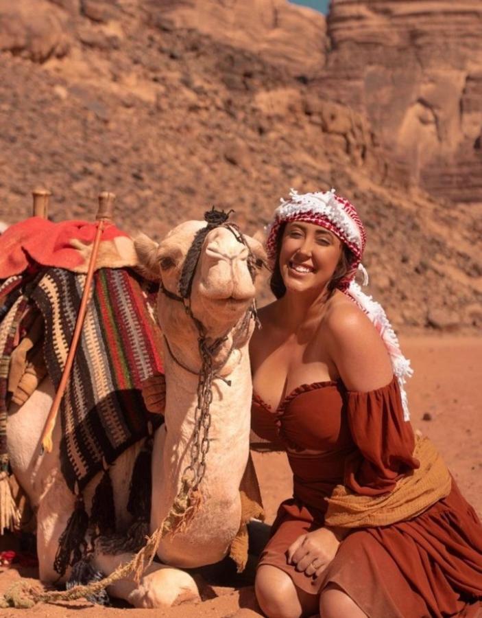 Moon City With Jeep Trips Wadi Rum Exterior photo