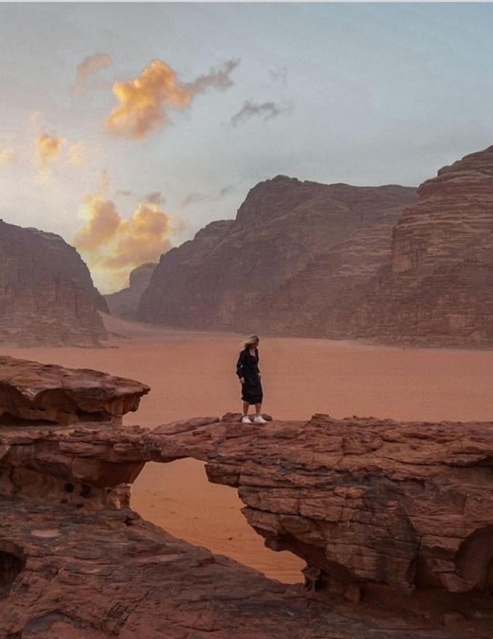 Moon City With Jeep Trips Wadi Rum Exterior photo