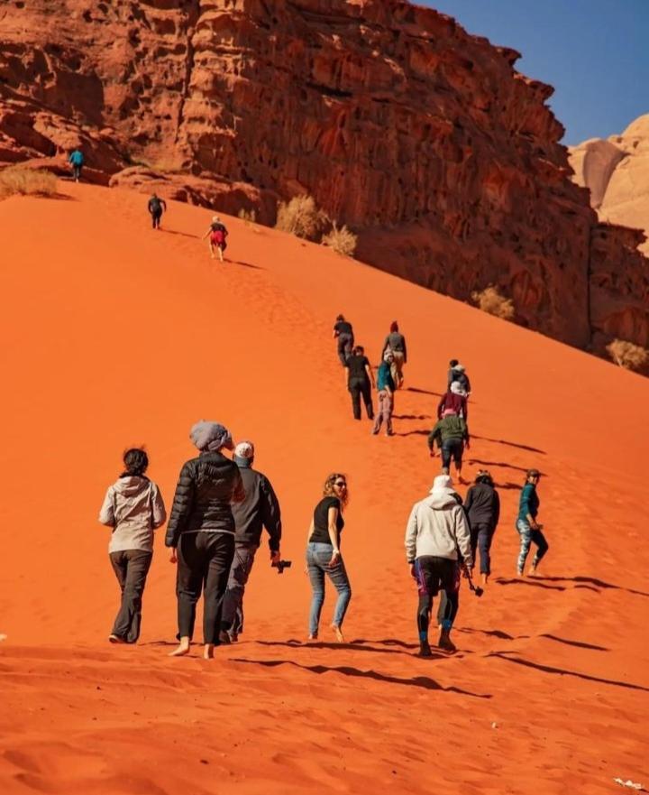 Moon City With Jeep Trips Wadi Rum Exterior photo